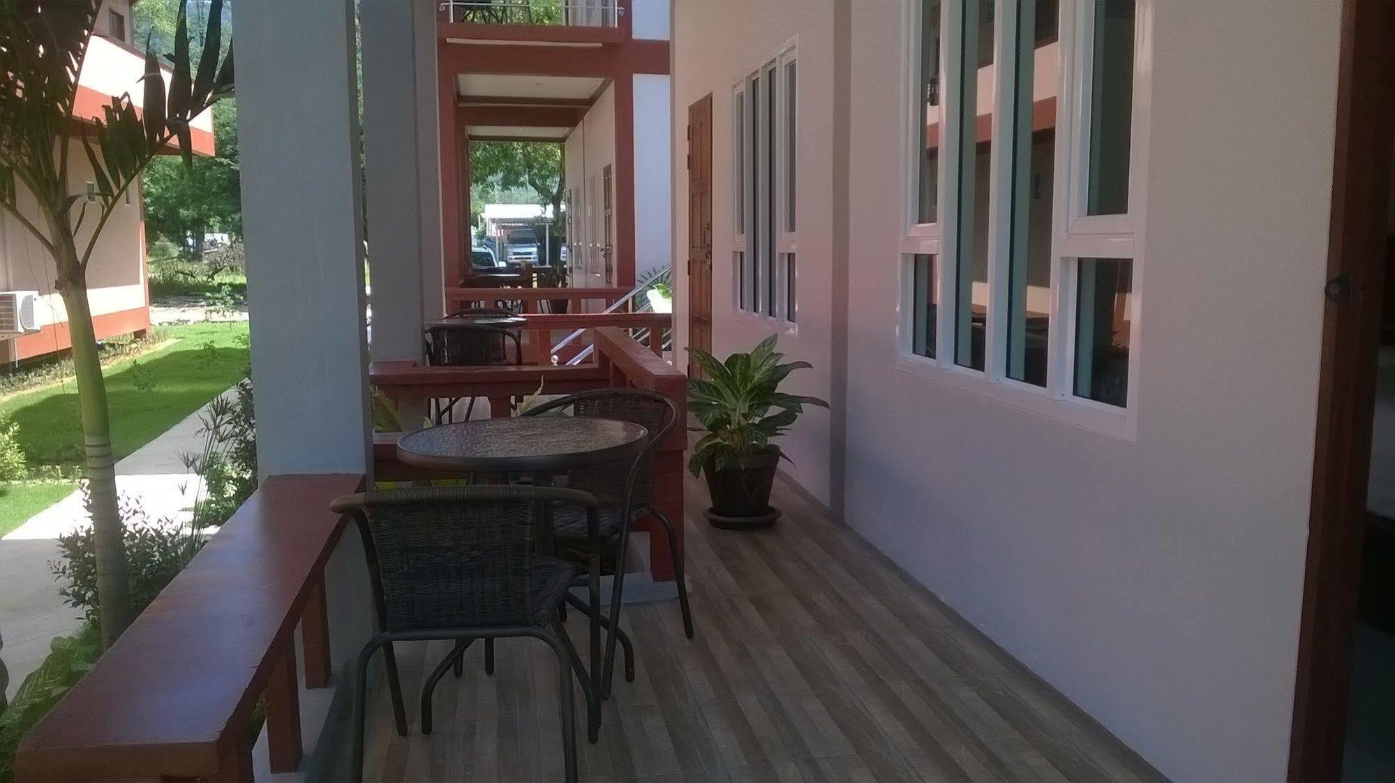Tamarind Twin Resort Koh Lanta Exterior photo